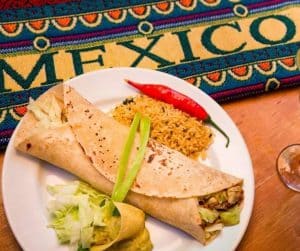 Mejores bebidas para combinar con comida mexicana 
